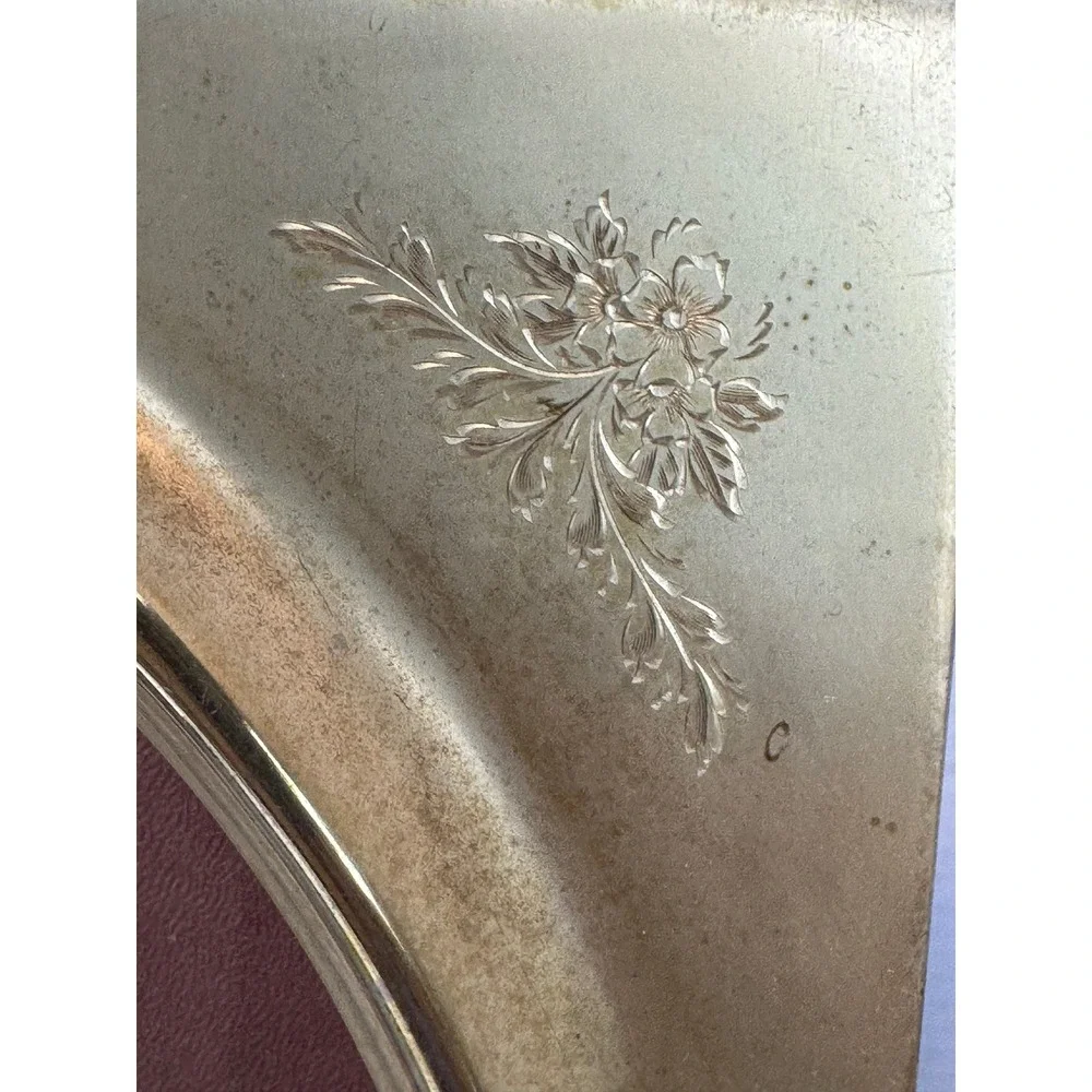 Vintage Gold‎ Etched Floral Oval Picture Frame Velvet Back 9x11.5 Tabletop Wall